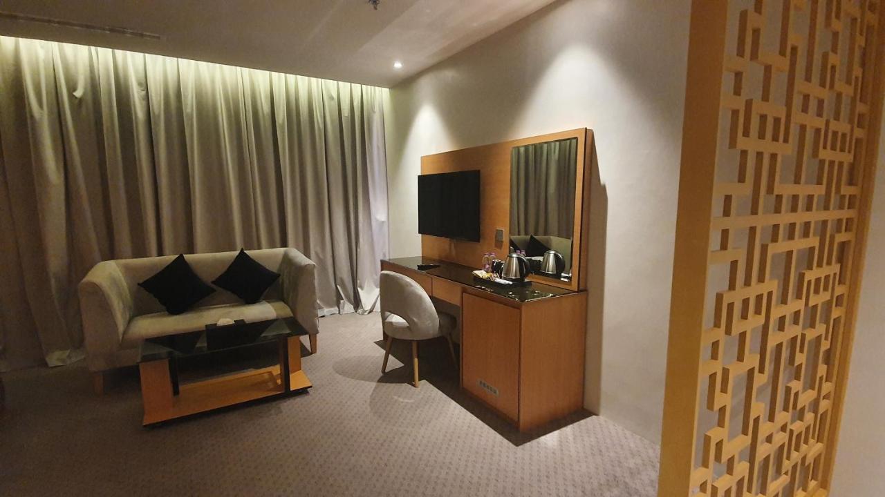 AlRayyan Tower Hotel Jeddah Bagian luar foto